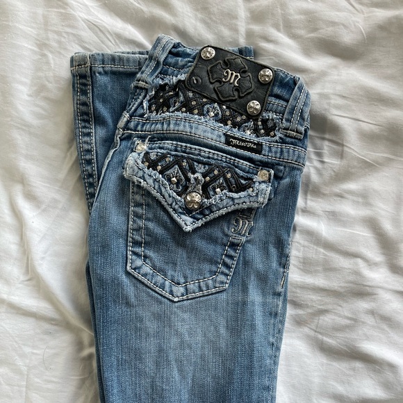 Miss Me Jeans - Picture 1 of 5